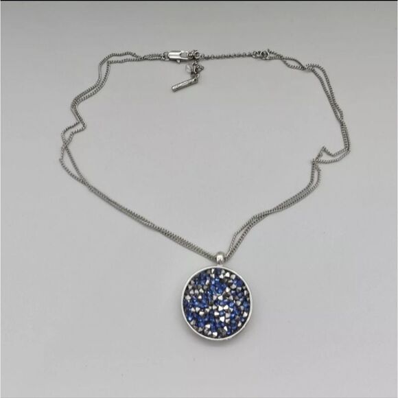 Kenneth Cole Necklace Blue Silver Tone Beaded Round Pendant 18 Inch Double Chain - Picture 2 of 11